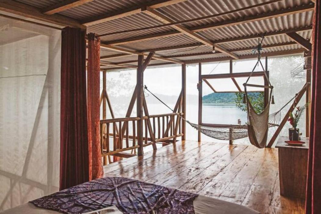 Cocovivo Hotel Bocas Town Exterior photo